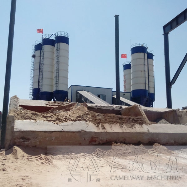 小型混凝土攪拌站設(shè)備圖片及視頻