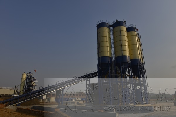 鄭州混凝土攪拌站設(shè)備廠家選擇