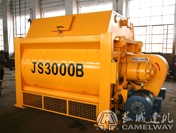 大型攪拌機(jī)