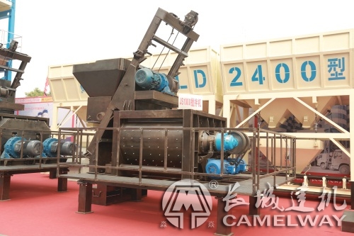 一次攪拌1方的強制式攪拌機多少錢