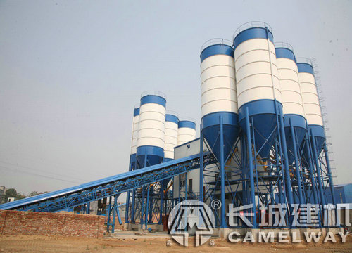 投資hzs120小型混凝土攪拌站