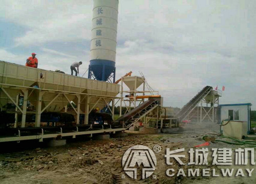 500水穩(wěn)站一個小時出多少方料