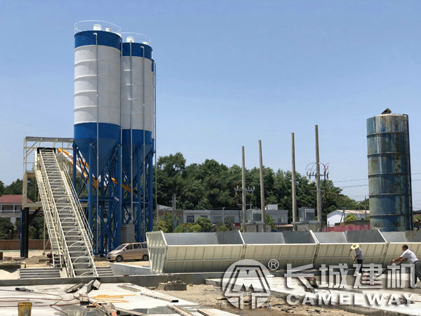 HZS180大型攪拌站