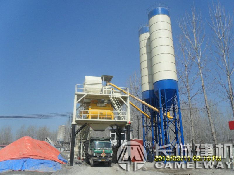 時產(chǎn)量240方的攪拌站