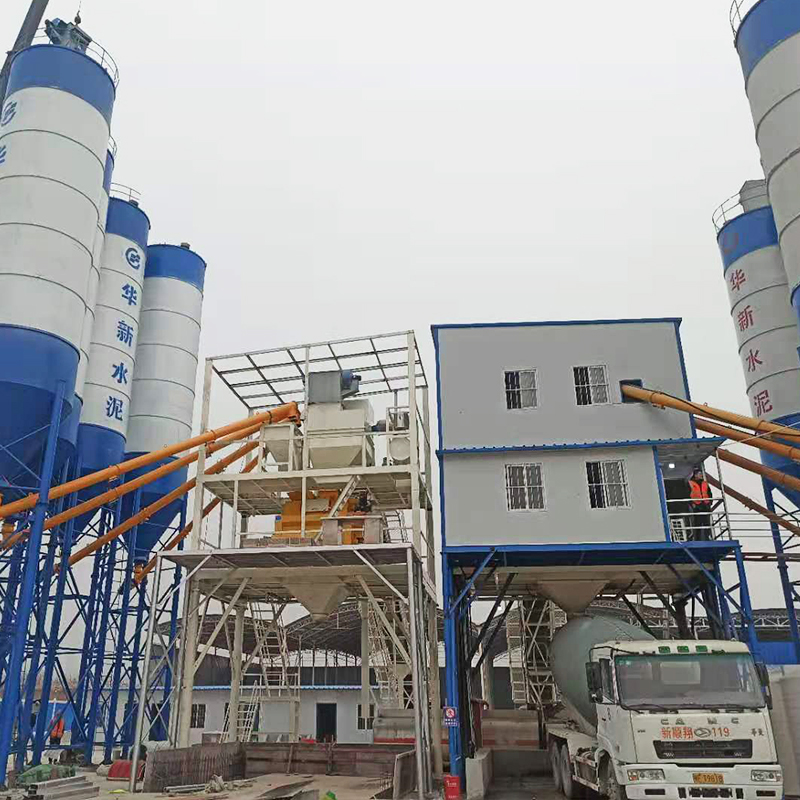 建一個(gè)標(biāo)準(zhǔn)型hzs120混凝土攪拌站一年能夠回本嗎