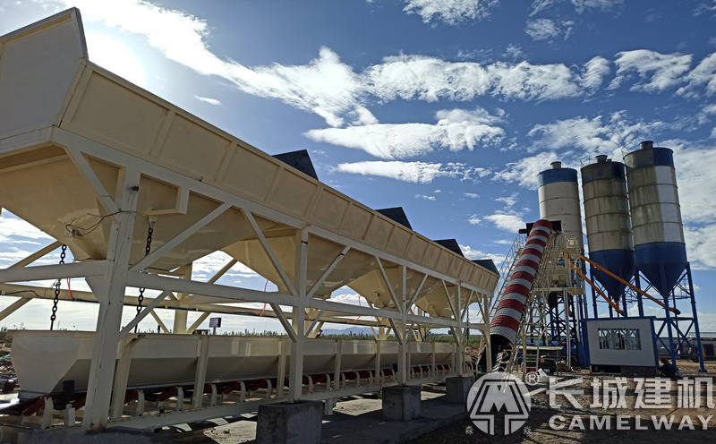 青海海西水電六局德令哈機(jī)場75站